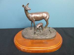 lot 132 image: Bronze Deer Statue