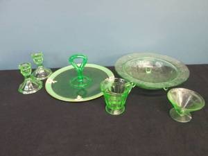 lot 150 image: Depression Glass