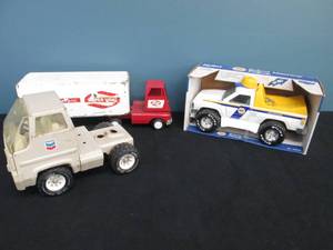 lot 270 image: Tonka And Nylint Trucks