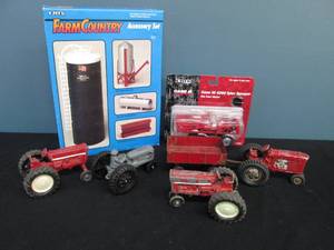 lot 278 image: Ertl Tractors And Toys