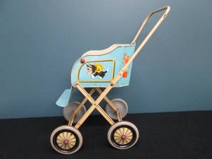 lot 288 image: Superior Tin Litho Doll Stroller