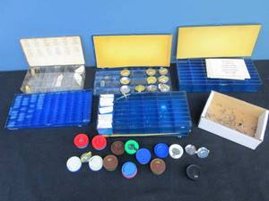 lot 300 image: Timex Watch Parts