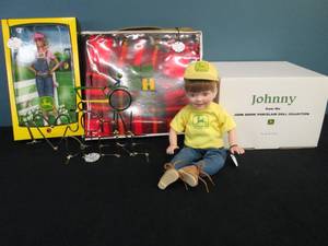 lot 307 image: John Deere Dolls