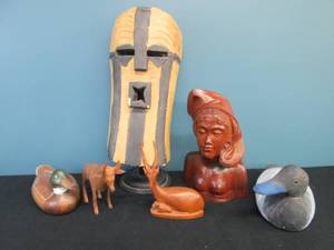 lot 308 image: Carved Iron Wood Figures