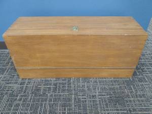lot 325 image: Machinist Tool Box