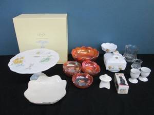 lot 368 image: Lenox, Westmoreland, & Carnival Glass