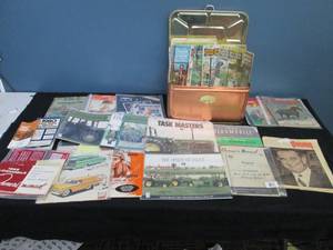 lot 390 image: Bread Box & Manuals