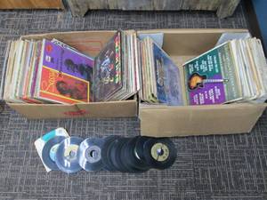 lot 392 image: LP Records