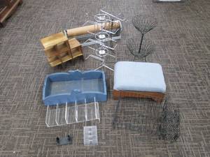 lot 408 image: Display Racks