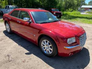 lot 7 image: 2007 Chrysler 300c RWD