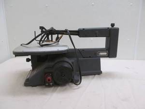 lot 10 image: Scroll saw