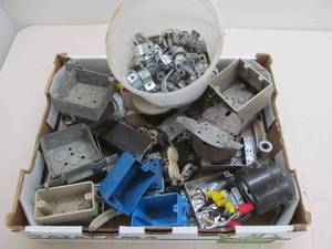 lot 17 image: Electrical Accessories