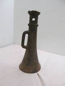 lot 22 image: Screw jack