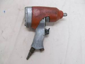 lot 68 image: impact air wrench
