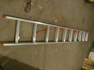 lot 126 image: extension ladder