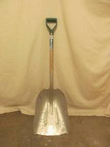 lot 145 image: heavy duty shovel