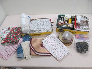 lot 211 image: crafting supplies