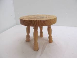 lot 215 image: small etched stool