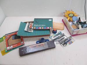 lot 219 image: crafting supplies