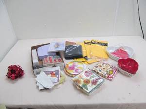 lot 221 image: napkins, table covers, bowls, plates