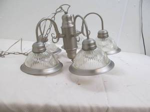 lot 256 image: lamp