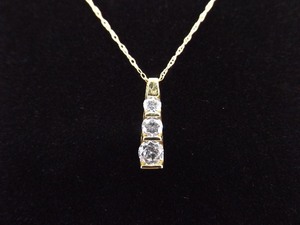 14k Yellow Gold Crystal Pendant and Necklace