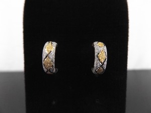 14k Yellow Gold Etched 34 Hoop Post Earrings