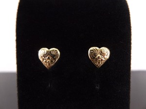 14k Yellow Gold Etched Heart Post Earrings