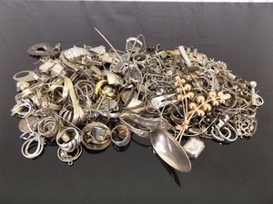 868.6 Grams of .925 Sterling Silver Cleaned Scrap Jewelry