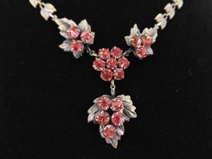 Antique 1930s Pink Sapphire Crystal Rhinestone Leaf Necklace