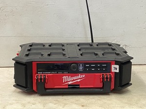 lot 78 image: Packout M18 Radio