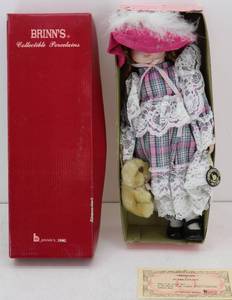 lot 7 image: Brinns Collectible Porcelain Doll