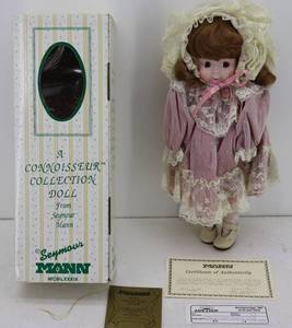 lot 9 image: Seymore Mann Doll