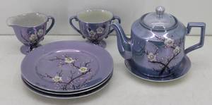 lot 23 image: Japanese Tea Serving Set
