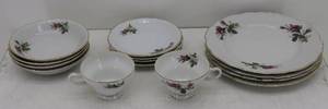 lot 43 image: Chinese Serving Tea Set