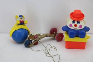 lot 62 image: Old Toys