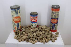 lot 61 image: Large Set Tinker Toys & 3 original cans