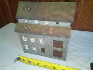 lot 31 image: Handmade 3 story plastic cardboard, wood