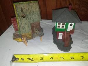 lot 229 image: 2 Buildings Mill & Watchtower.
