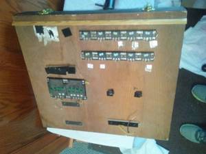 lot 241 image: Control box on mount.