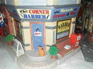 lot 87 image: 4 Buildings Baber, Inn.