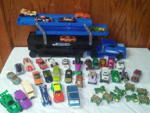 lot 127 image: Hot wheels size cars & transport.
