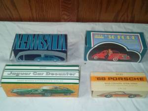 lot 252 image: Avon New in box- cars see pictures.