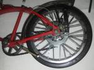 lot 257 image: Schwinn Stingray bicycle. Authentic