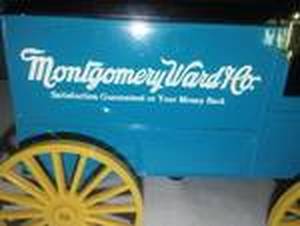 lot 259 image: Montgomery Ward & Co Horse drawn Carriage Bank