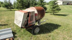 lot 22 image: Mortar and Plaster mixer