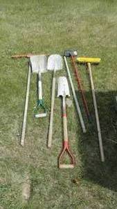 lot 42 image: Shovels, spade, squeegee, brooms