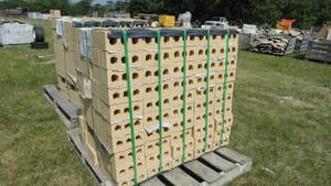 lot 44 image: Golden Rod Brick