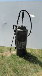 lot 87 image: Industrial concrete Sprayer