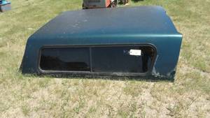 lot 116 image: 6 Radco Chev Topper green